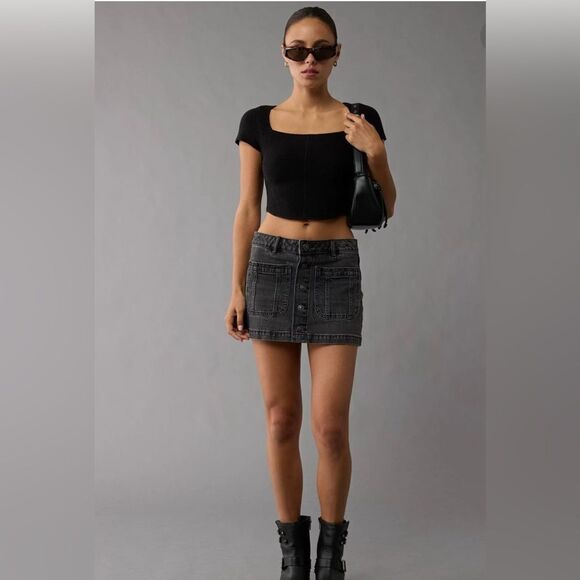 #137 AMERICAN EAGLE OUTFITTERS Knit Cropped Sweater - Picture 1 of 8